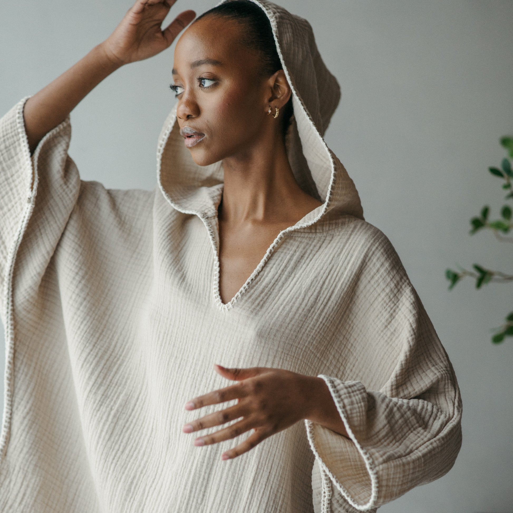 Crinkle Adult Poncho #color_beige