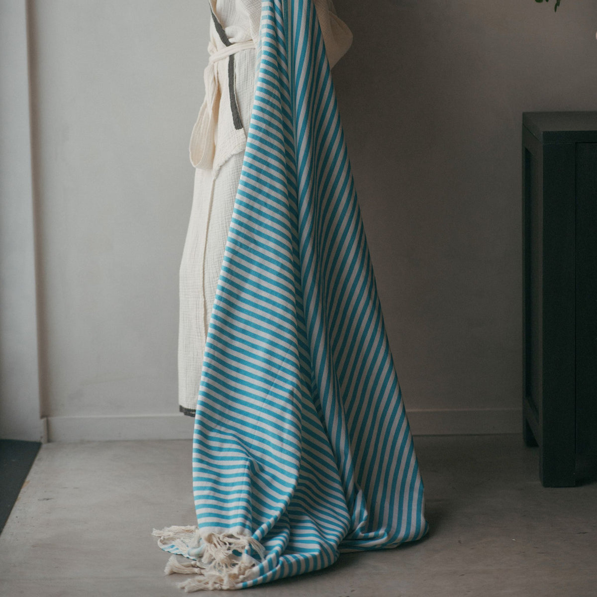 POKOLOKO Striped Picnic Blanket #color_aqua