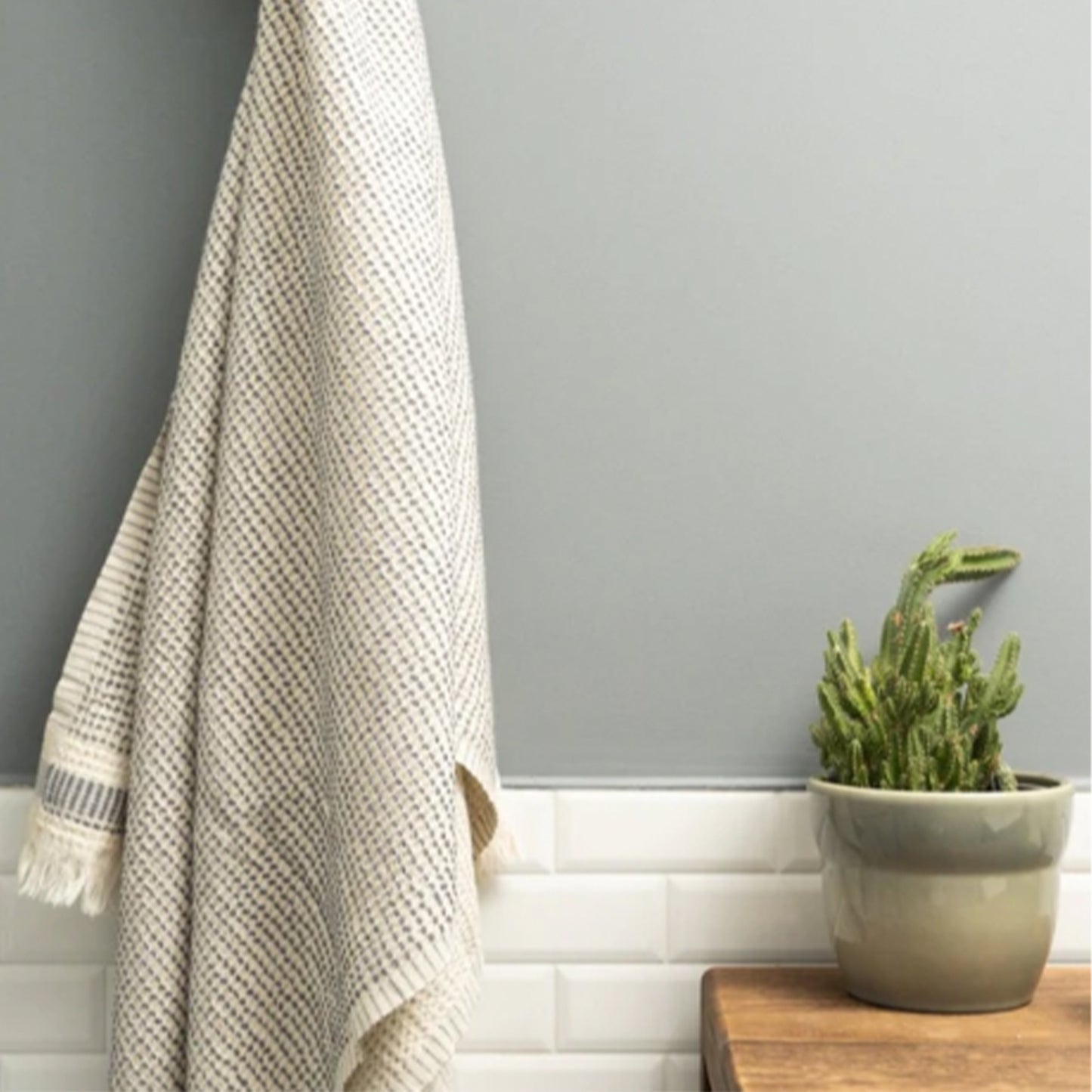 POKOLOKO Richmond Road Waffle Towel #color_waffle-grey