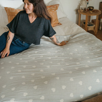 POKOLOKO Have A Heart Fleece Lined Throw #color_have-a-heart-gray