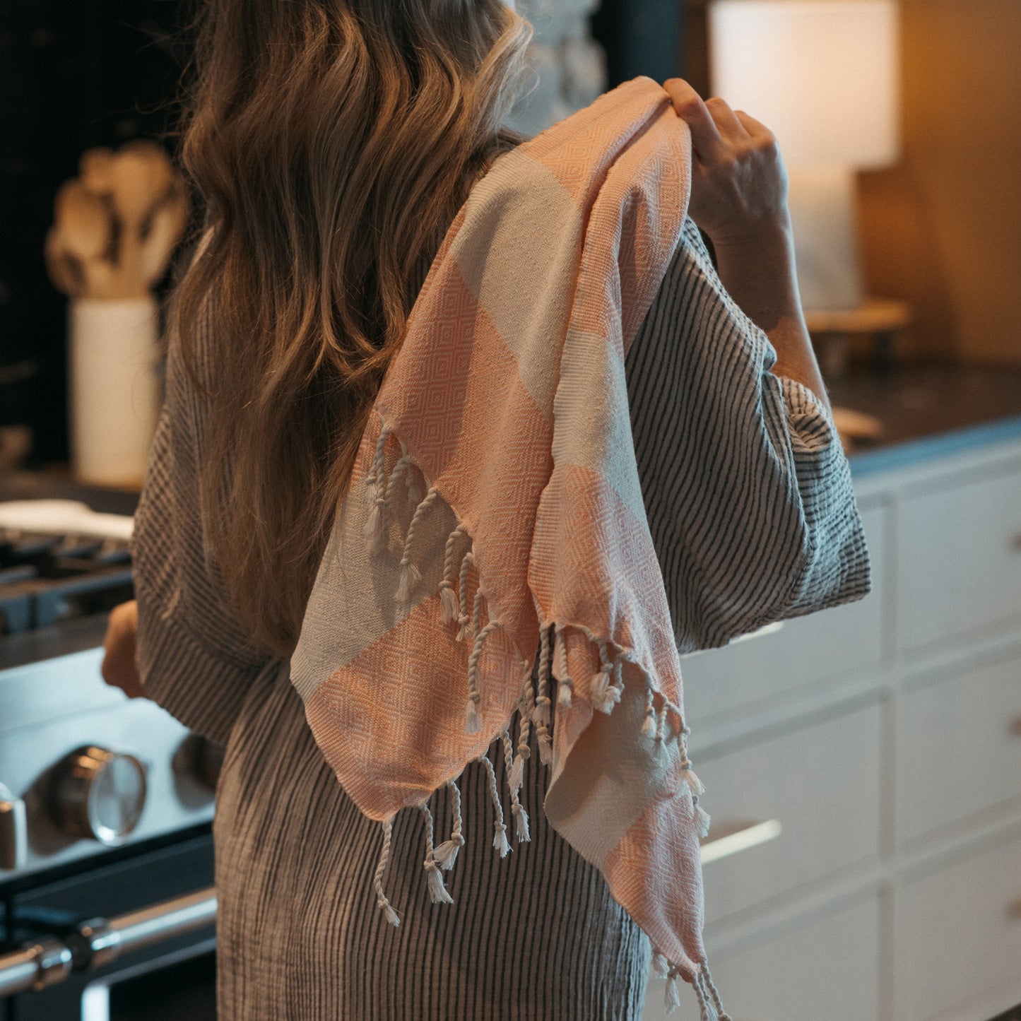 POKOLOKO Diamond Hand Towel #color_grapefruit-diamond