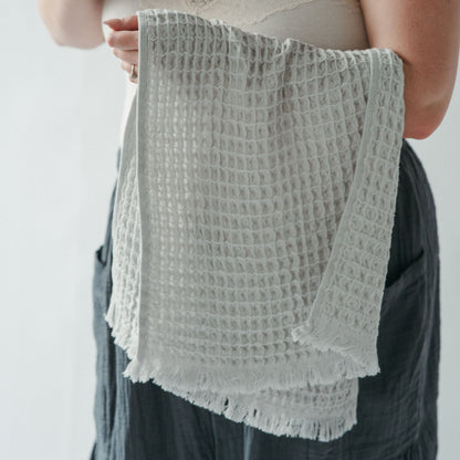 POKOLOKO French Waffle Hand Towel #color_silk-grey