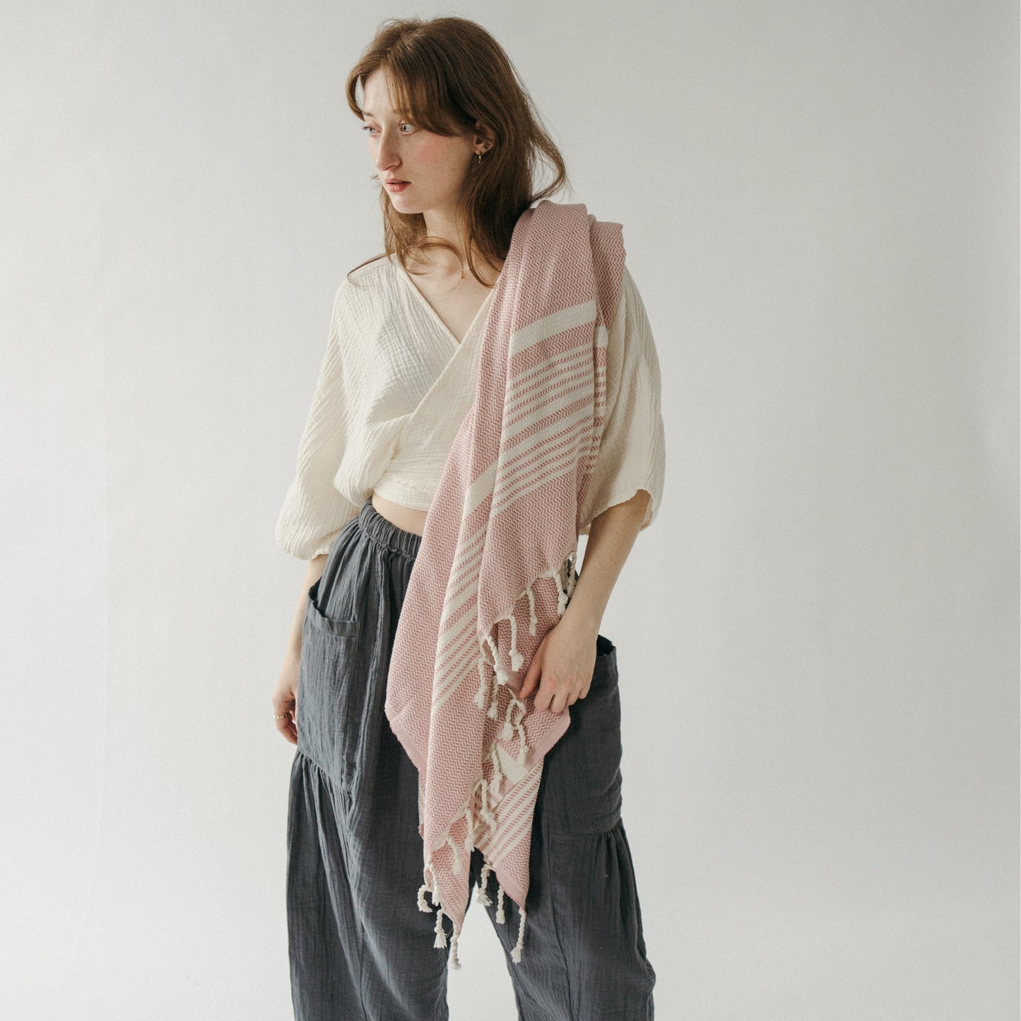 POKOLOKO Diamond Hand Towel #color_velvet-rose-hasir