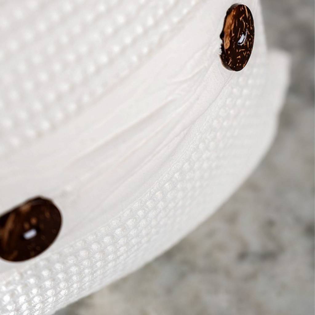 POKOLOKO Wave Pillow #color_lily-white-pillow
