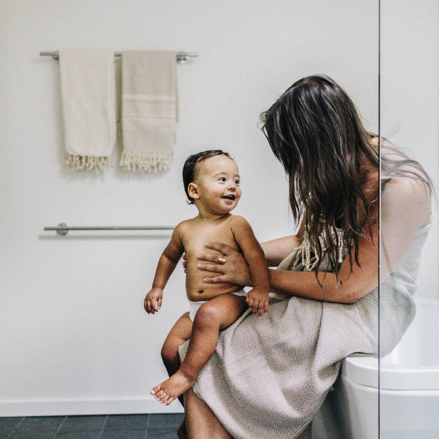 POKOLOKO Diamond Hand Towel #color_dune-diamond