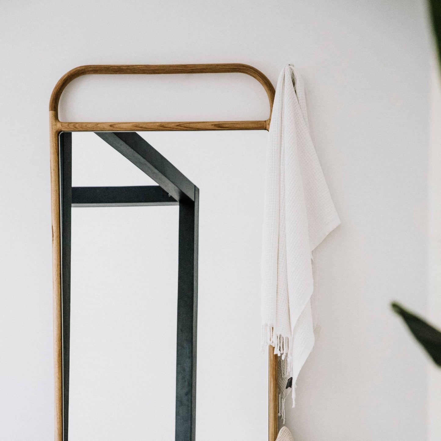 POKOLOKO Stonewashed Waffle Towel #color_stonewashed-salt